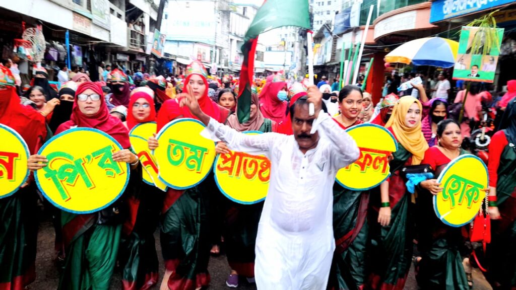 কালীগঞ্জে বৃষ্টি উপেক্ষা করে বর্ণাঢ্য র‌্যালি ও শোভাযাত্রার মাধ্যমে বিএনপি’র ৪৭তম প্রতিষ্ঠা বার্ষিকী পালিত