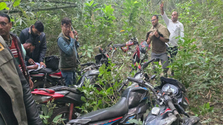 435777b88e9cc8a7e58231ac9ea9b39edf0527209f95f7c6