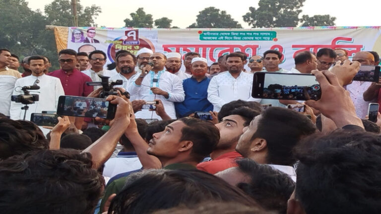 কালীগঞ্জে হামিদুল ইসলাম হামিদের বিপ্লব ও সংহতি দিবস উপলক্ষে জনসভা