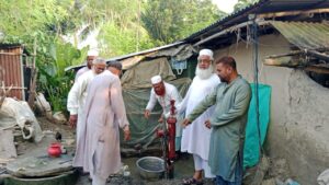 অসহায়দের মুখে ফুটল হাসি —মেহেরপুরে জামায়াতের উদ্যোগে শিবপুর গ্রামে টিউবওয়েল স্থাপন